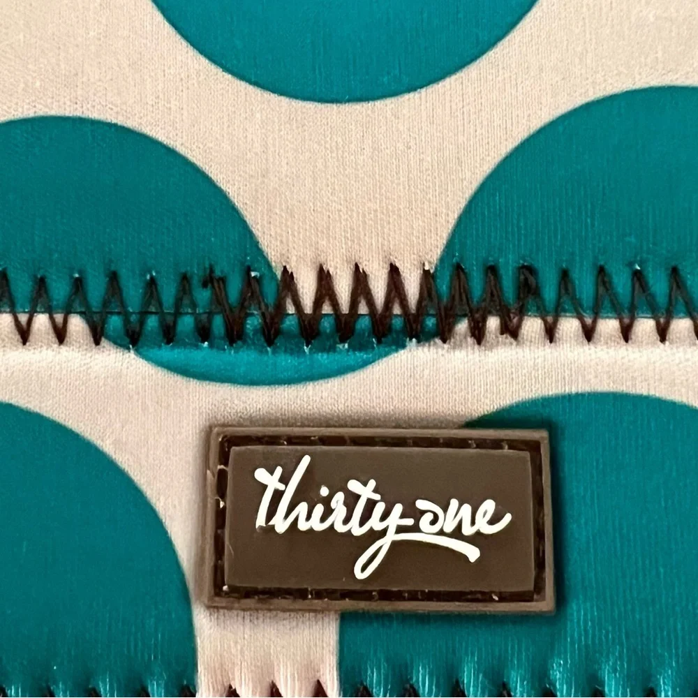 Thirty-One Tablet Sleeve